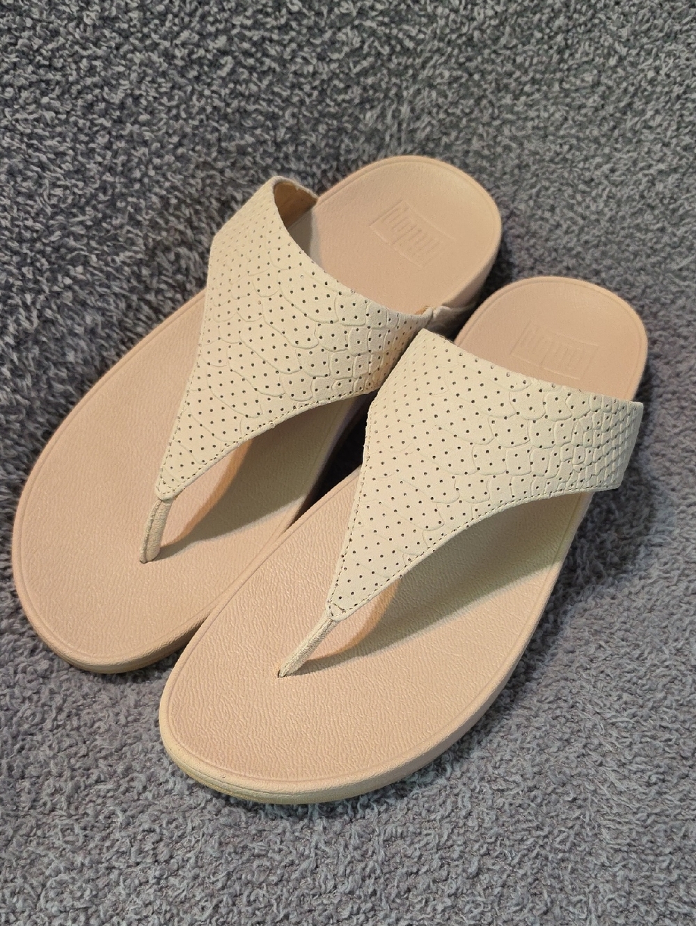 FitFlop Lulu Leather Sandals